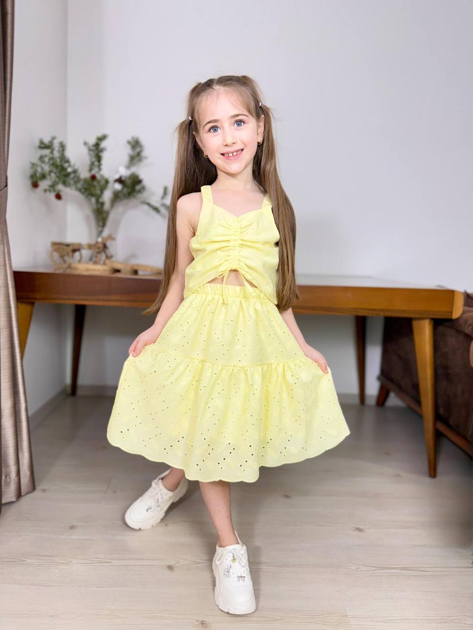Little Sunshine Eyelet Set